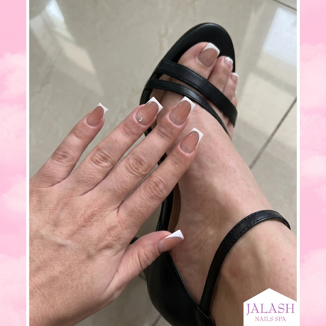 Elegant nails